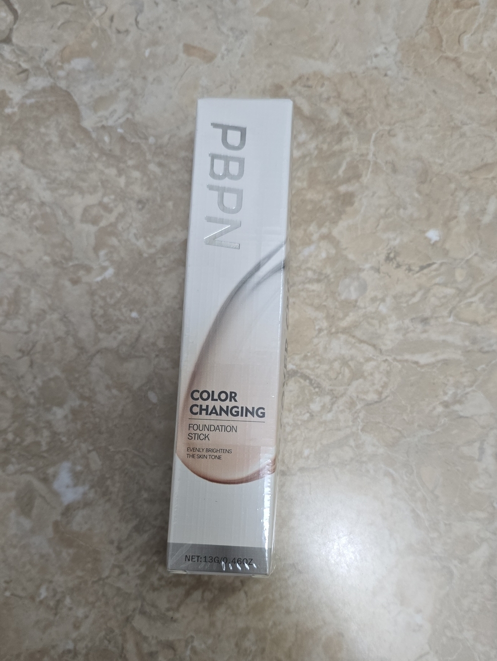 Color Changing Foundation Stick — Light Beige